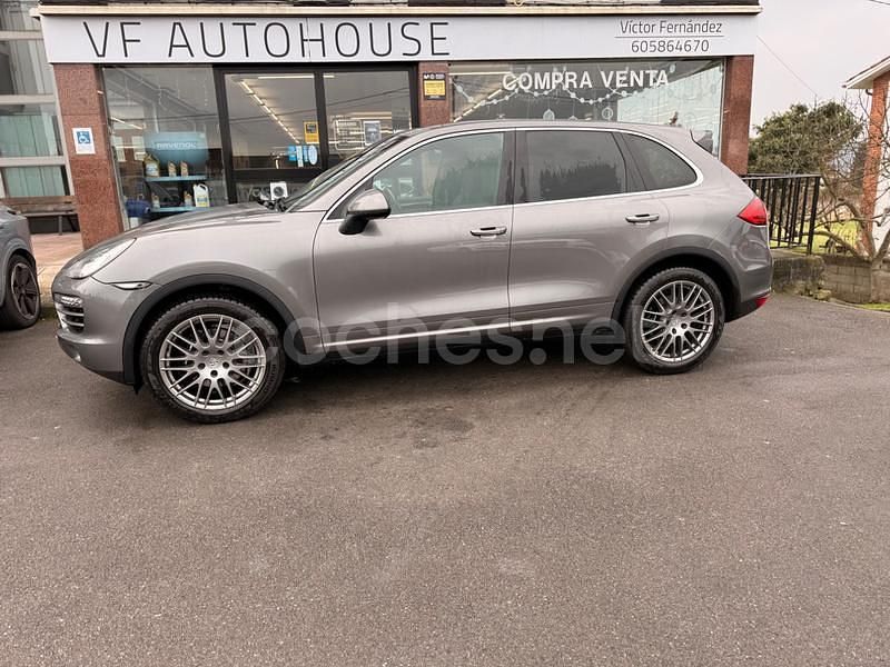 Usado Porsche Cayenne 245 CV (180 kW) 2011 Gris / plata SUV