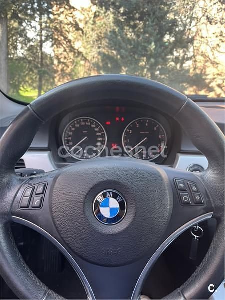 Usado BMW 320 170 CV (125 kW) 2010 Blanco Coupe