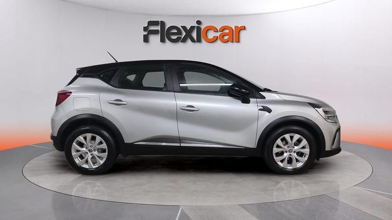 Usado Renault Captur Life 101 CV (74 kW) 2020 Gris SUV