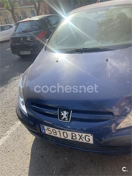 Azul Usado 2002 Peugeot 307 Berlina | 1550 € (Precio justo) - Imagen 1/4