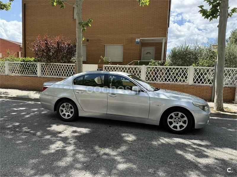 Gris / plata Usado 2003 BMW 530 Berlina | 4950 € (Buen precio) - Imagen 1/1