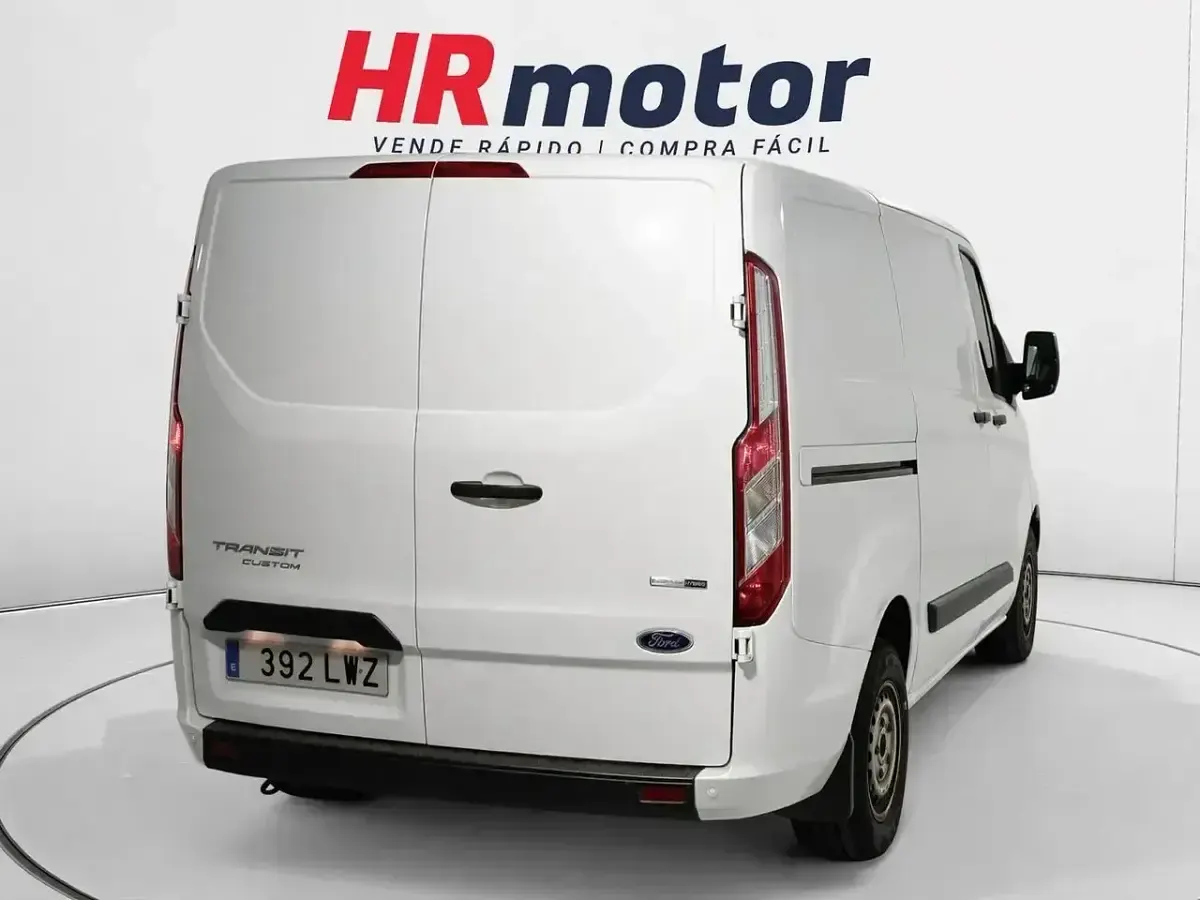 Usado Ford Transit Custom Trend 130 CV (95 kW) 2022 Blanco Van