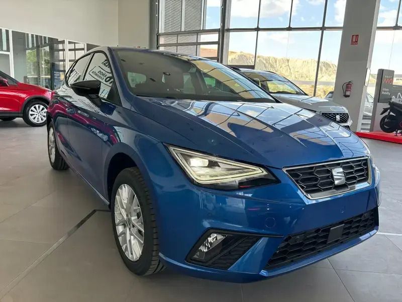 Usado Seat Ibiza FR 116 CV (85 kW) 2024 Utilitario