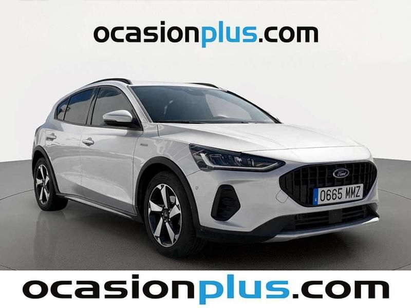 Usado Ford Focus Active 155 CV (114 kW) 2024 Plateado Utilitario