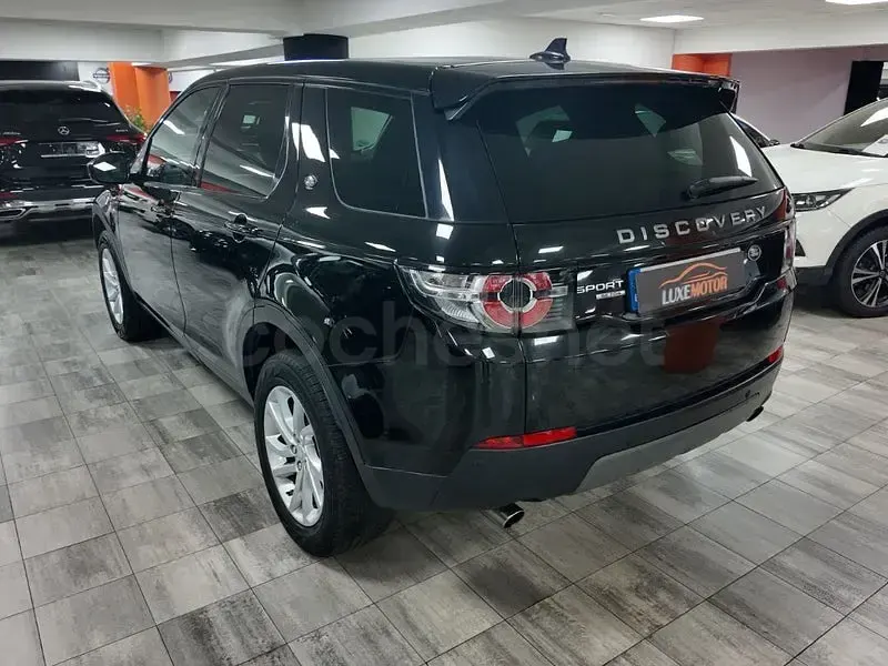 Usado Land Rover Discovery Sport SE 150 CV (110 kW) 2017 Negro SUV