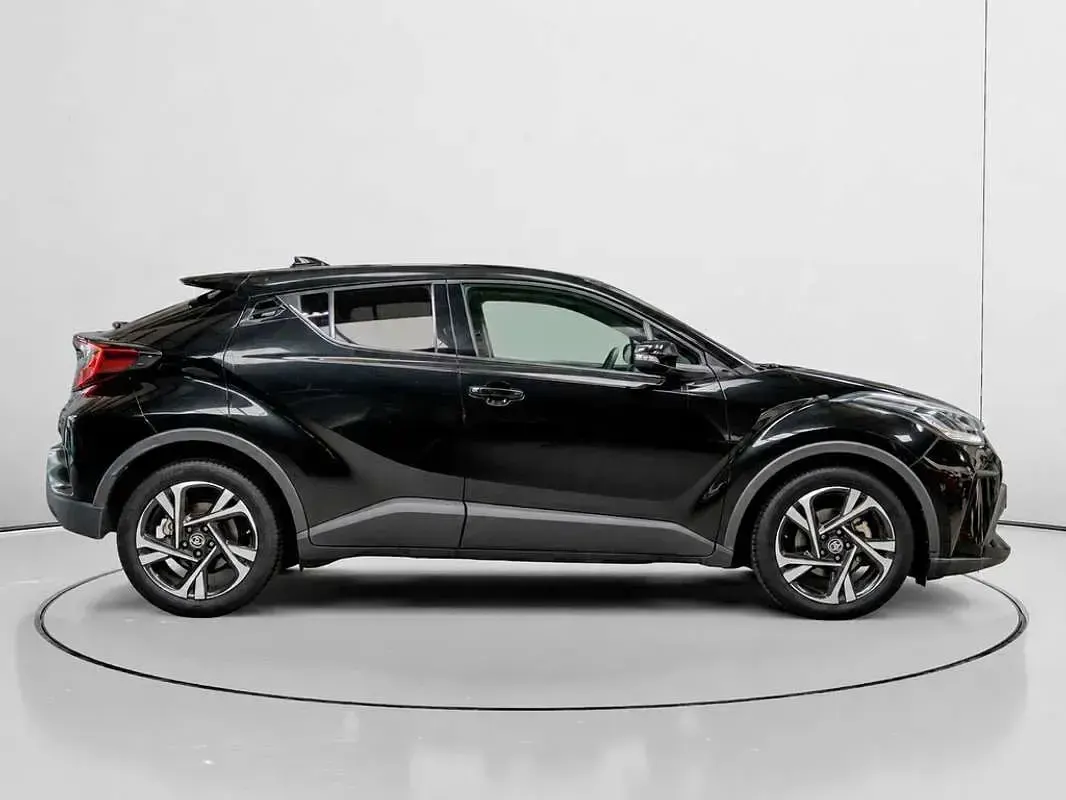 Usado Toyota C-HR Advance 122 CV (89 kW) 2022 Negro SUV