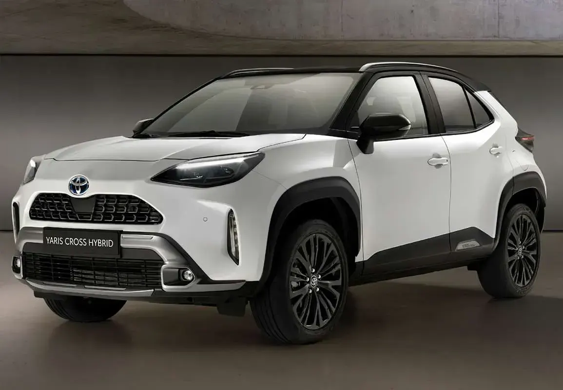 Usado Toyota Yaris Cross Active 116 CV (85 kW) 2024 Blanco SUV