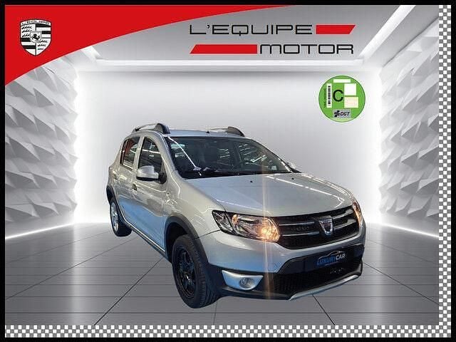 Plateado Usado 2016 Dacia Sandero Stepway Utilitario | 8990 € (Precio justo) - Imagen 1/4