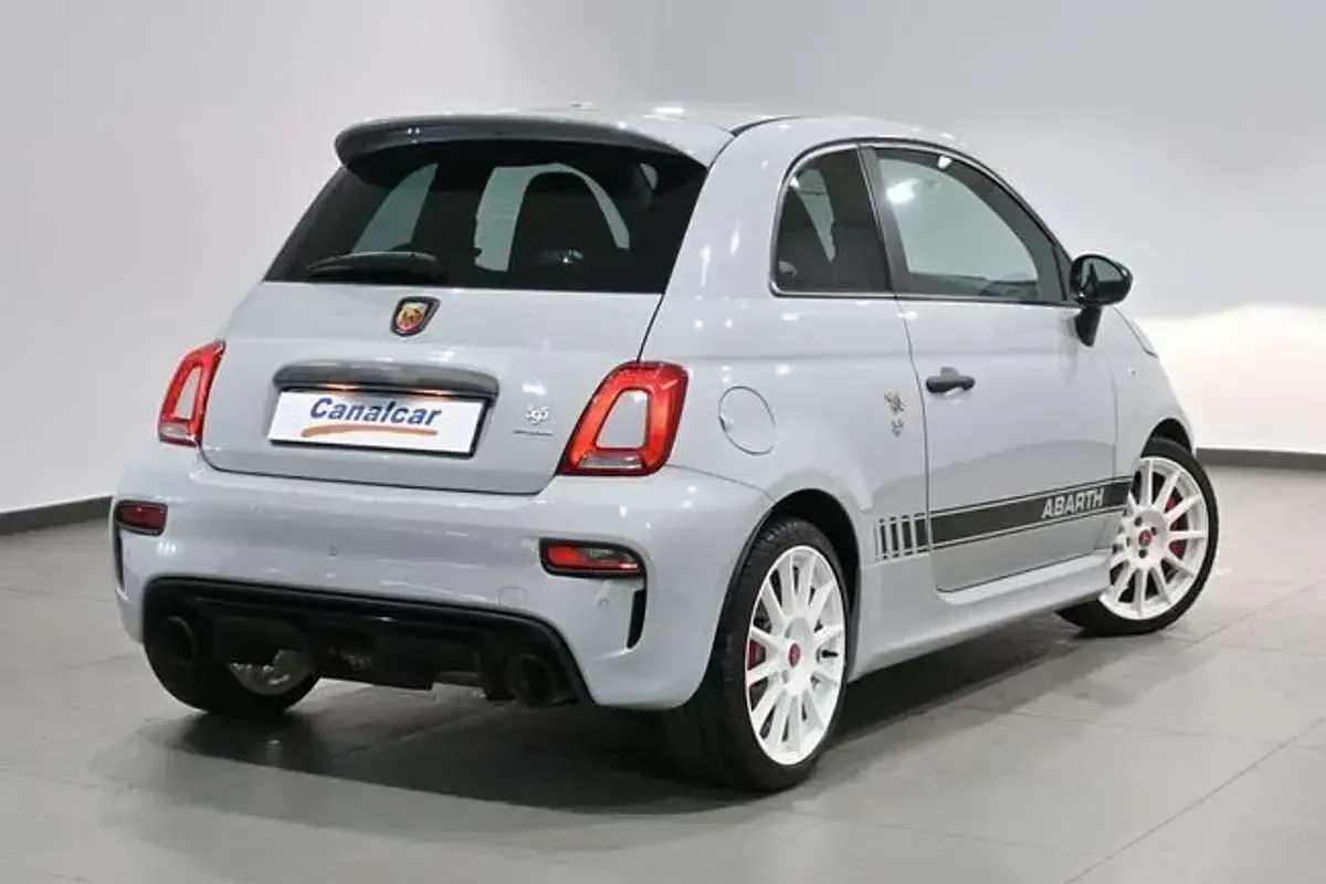 Usado Abarth 595 Competizione 179 CV (131 kW) 2022 Gris Utilitario