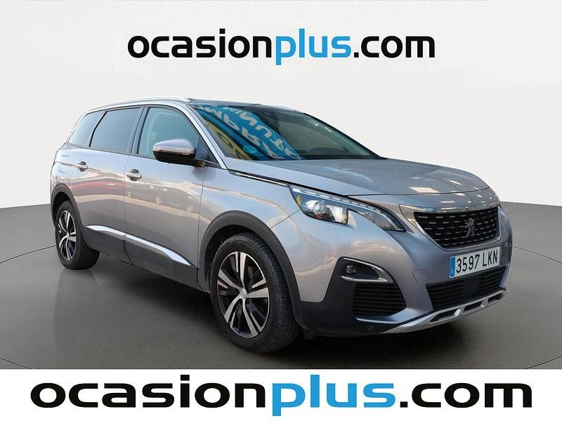 Usado Peugeot 5008 Allure 130 CV (95 kW) 2020 Gris SUV