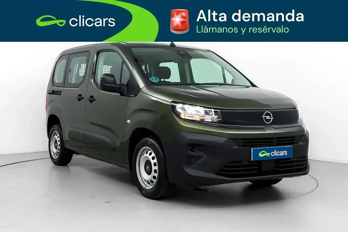 Usado Opel Combo Edition 102 CV (75 kW) 2025 Verde Monovolumen