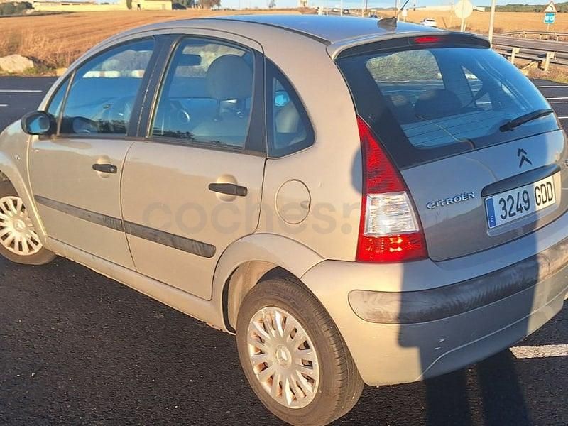 Usado Citroën C3 Furio 61 CV (44 kW) 2008 Beige Berlina