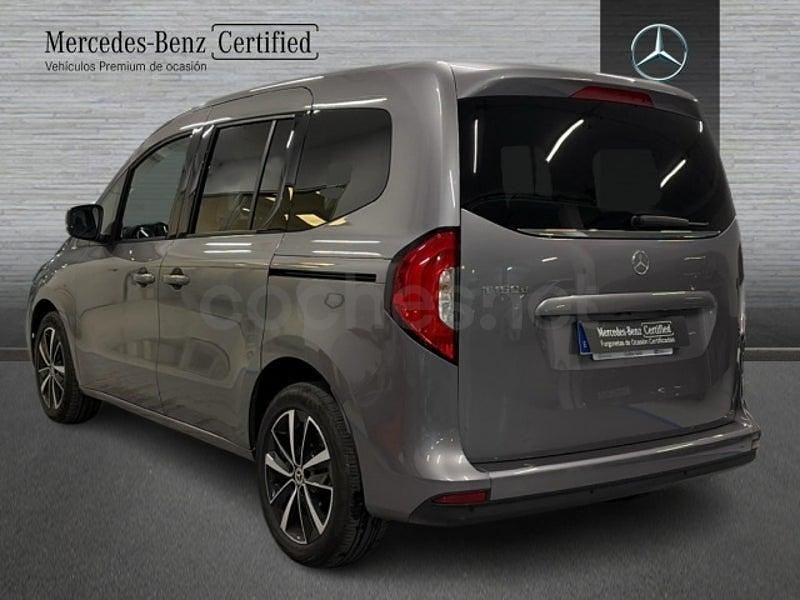 Usado Mercedes T160 95 CV (69 kW) 2024 Gris / plata Monovolumen