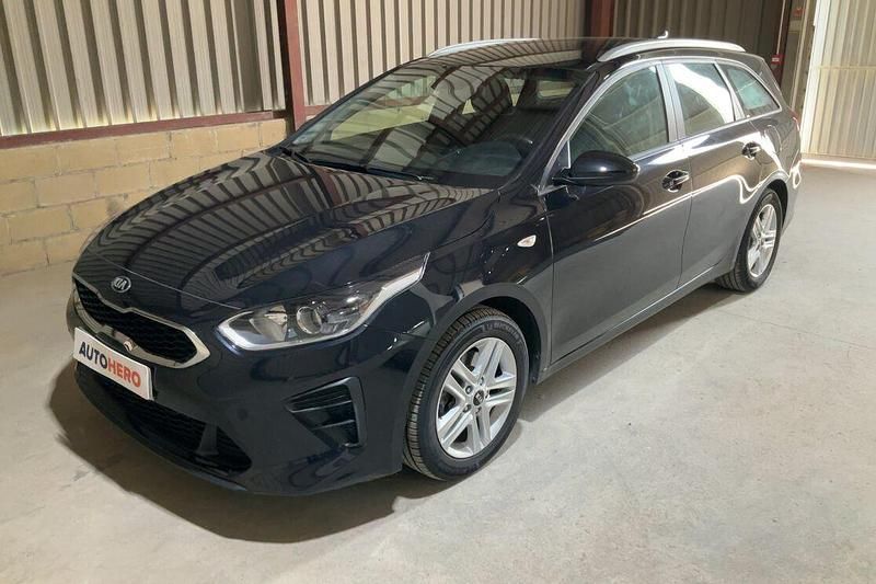 Negro Usado 2021 Kia Ceed Familiar | 14.099 € (Buen precio) - Imagen 1/3