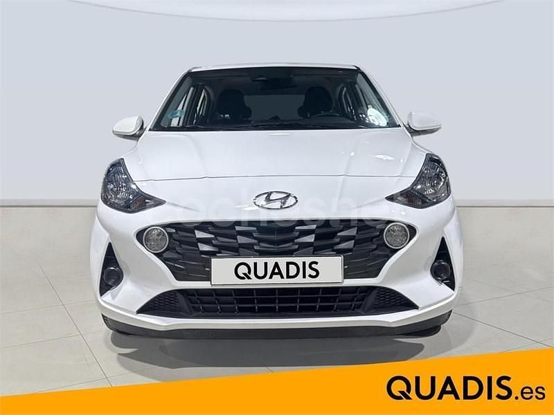 Usado Hyundai i10 67 CV (49 kW) 2023 Blanco Utilitario