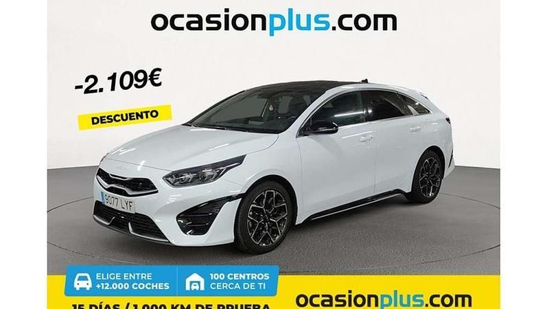 Blanco Usado 2022 Kia ProCeed GT-Line Utilitario | 21.091 € (Precio justo) - Imagen 1/4