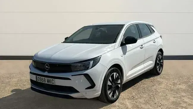 Usado Opel Grandland X Design & Tech 130 CV (95 kW) 2023 Blanco SUV