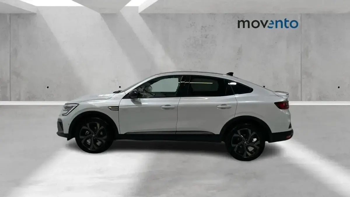 Usado Renault Arkana Engineered 145 CV (106 kW) 2023 Gris SUV