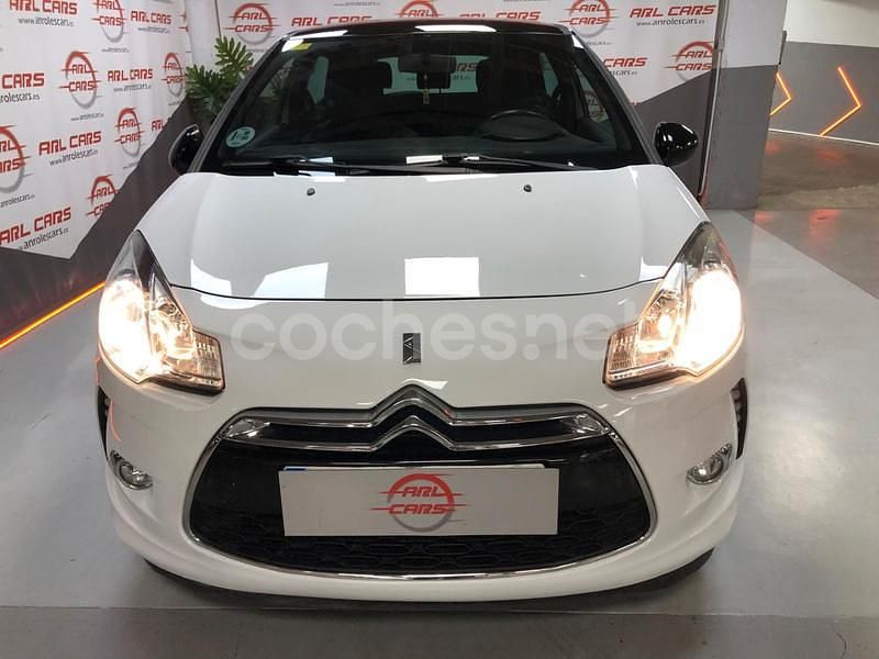 Usado DS Automobiles DS3 Design 75 CV (55 kW) 2015 Blanco Berlina