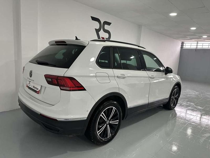Begagnad VW Tiguan Life 150 HK (110 kW) 2021 Vit SUV