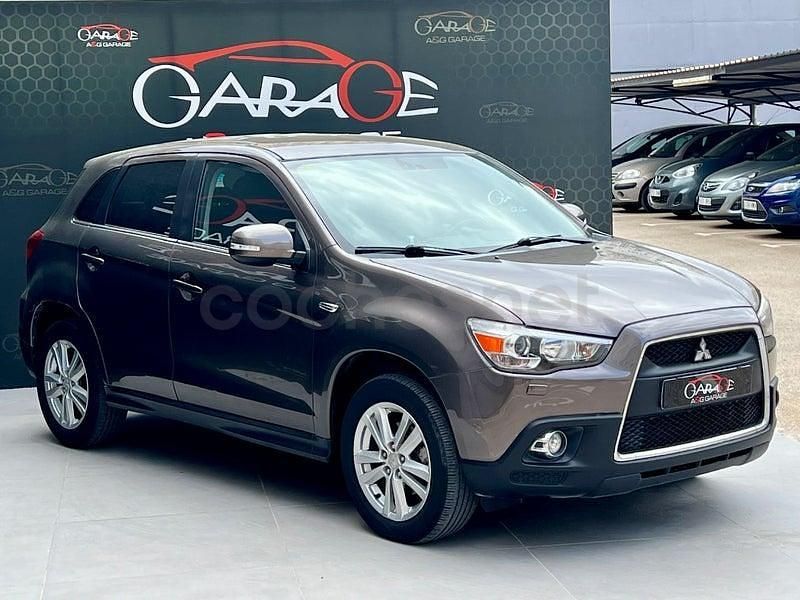 Usado Mitsubishi ASX 116 CV (85 kW) 2011 Gris / plata SUV