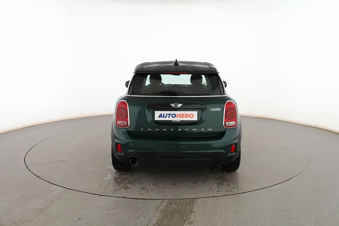 Begagnad Mini Cooper Countryman 136 HK (100 kW) 2017 Grön SUV