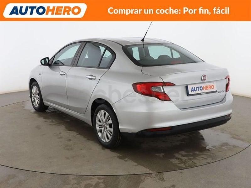 Usado Fiat Tipo Easy 95 CV (69 kW) 2018 Gris / plata Berlina
