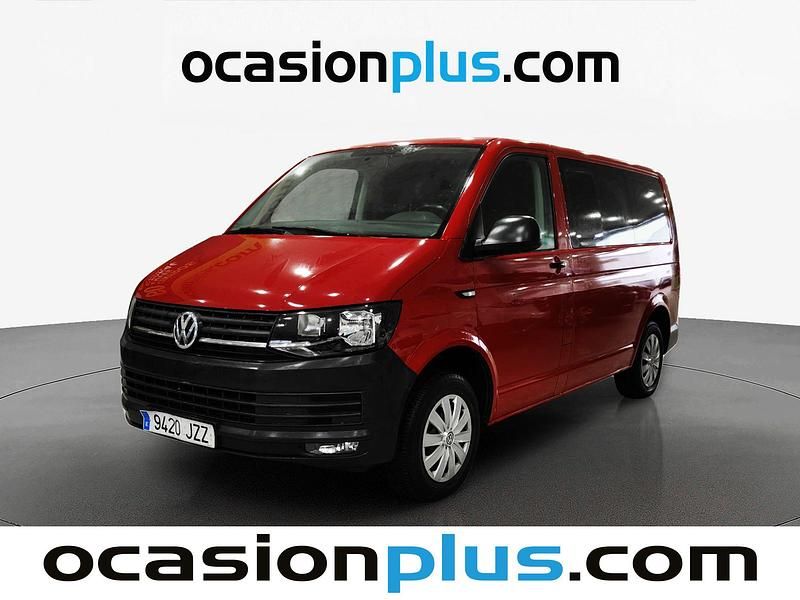 Rojo Usado 2017 VW Caravelle Trendline Monovolumen | 24.815 € (Buen precio) - Imagen 1/4