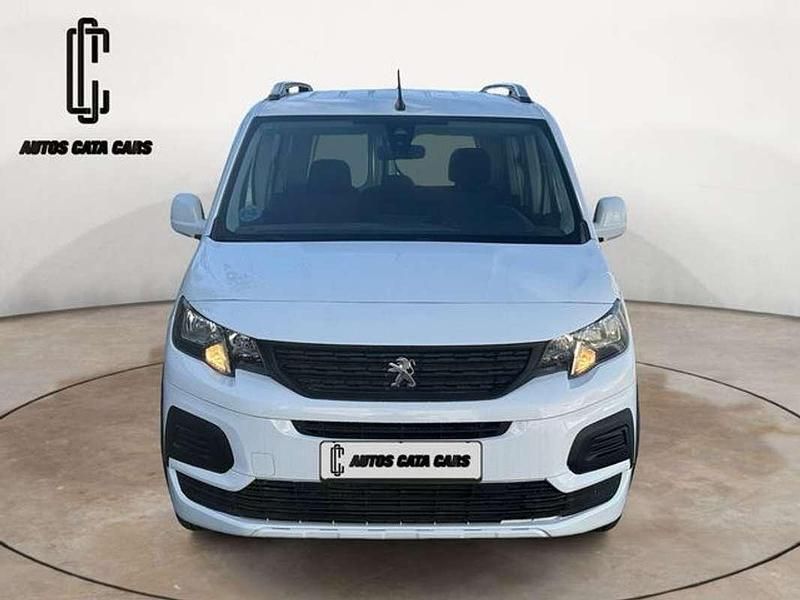 Usado Peugeot Rifter Allure 100 CV (73 kW) 2019 Blanco Monovolumen