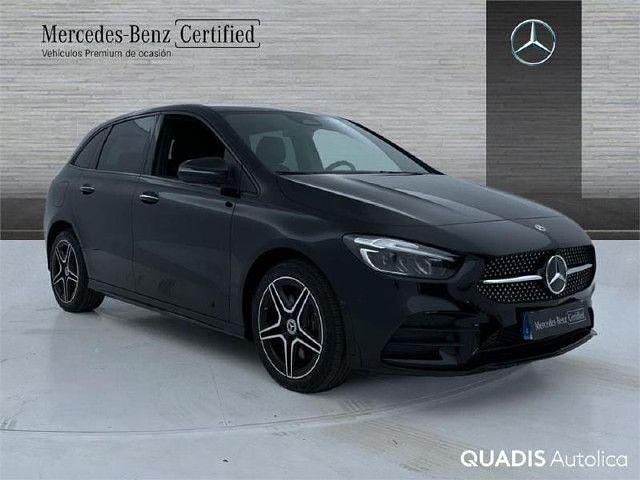 Usado Mercedes B250e AMG line 218 CV (160 kW) 2024 Negro noche Monovolumen