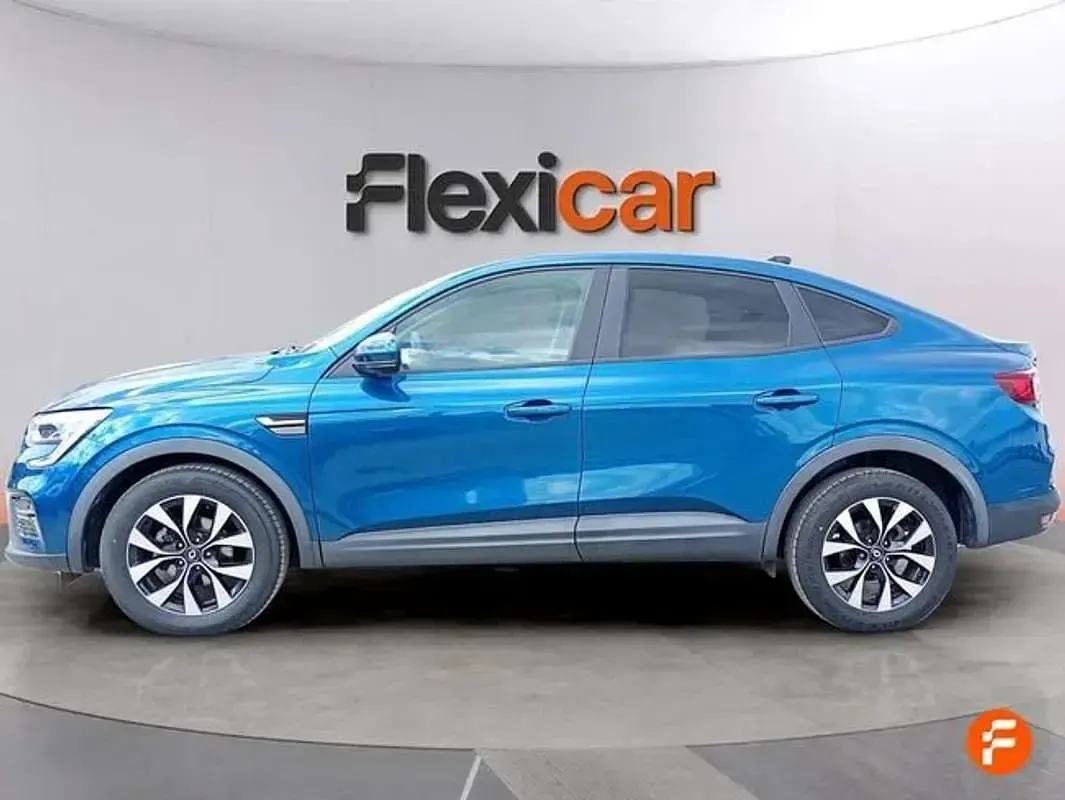 Usado Renault Arkana Evolution 140 CV (102 kW) 2023 Azul SUV