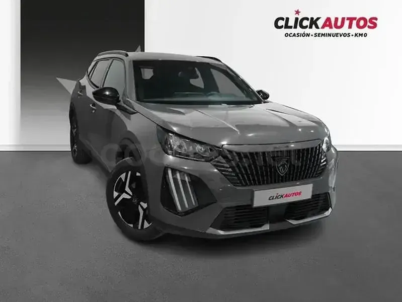 Usado Peugeot 2008 Allure 100 CV (73 kW) 2025 Gris / plata SUV