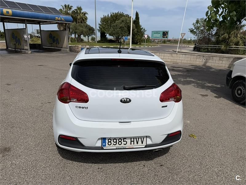 Usado Kia Ceed GT 128 CV (94 kW) 2014 Blanco Berlina