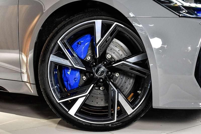 Usado Audi RS6 Advanced Plus 600 CV (441 kW) 2020 Gris Familiar