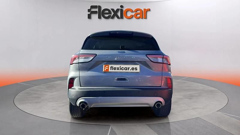 Usado Ford Kuga Trend 120 CV (88 kW) 2022 Gris SUV