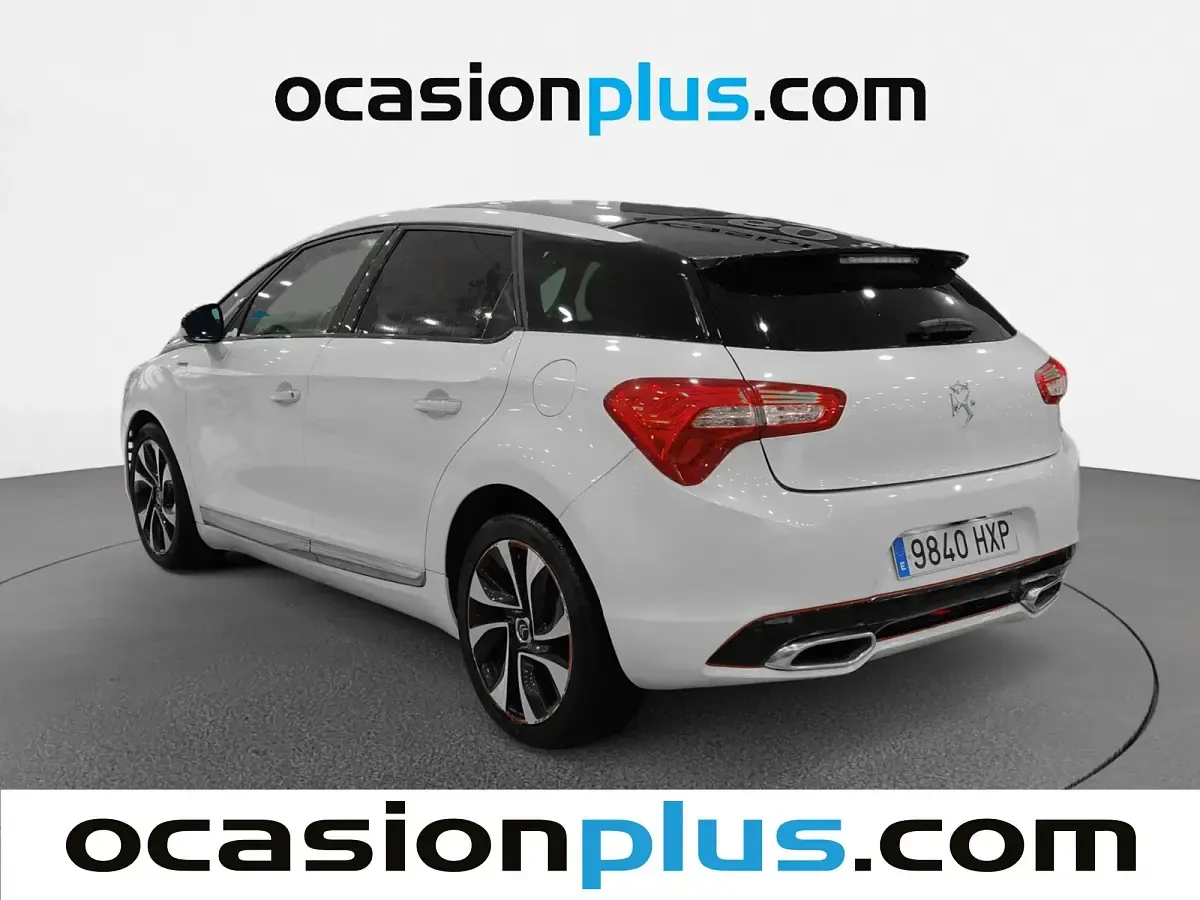 Usado Citroën DS5 181 CV (133 kW) 2014 Blanco Utilitario