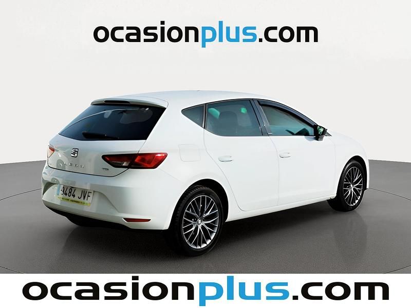 Usado Seat Leon CONNECT 110 CV (80 kW) 2016 Blanco