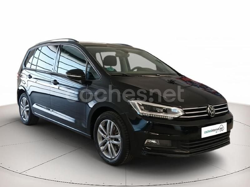 Negro Usado 2025 VW Touran Monovolumen | 37.990 € (Caro) - Imagen 1/4