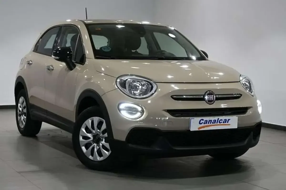Usado Fiat 500 Lounge 69 CV (50 kW) 2019 Beige Utilitario