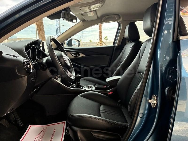 Usado Mazda CX-3 121 CV (88 kW) 2022 Azul SUV