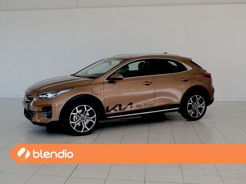 Bronce Usado 2023 Kia XCeed SUV | 31.590 € - Imagen 1/4