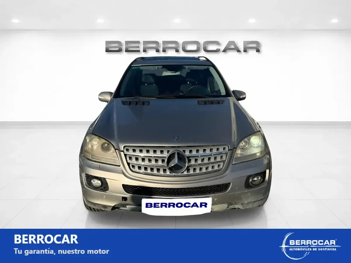 Usado Mercedes ML320 224 CV (164 kW) 2006 Gris SUV