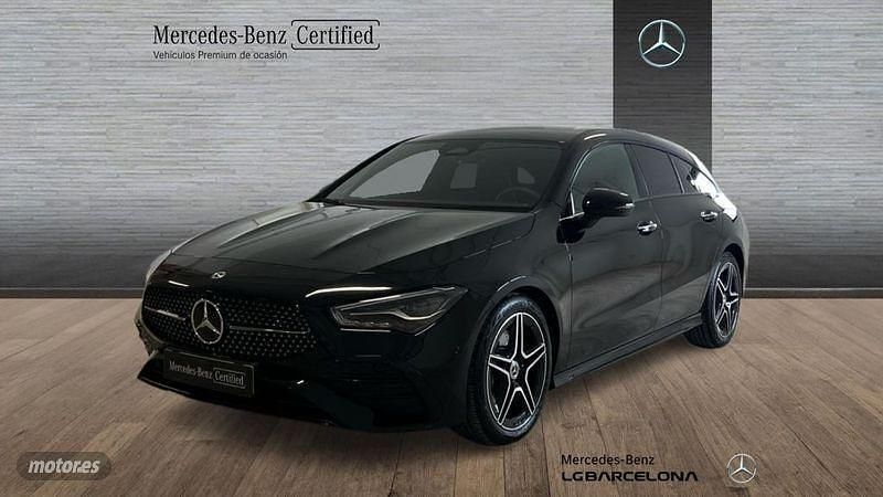 Negro Usado 2024 Mercedes CLA200 AMG line Familiar | 38.990 € (Precio justo) - Imagen 1/4