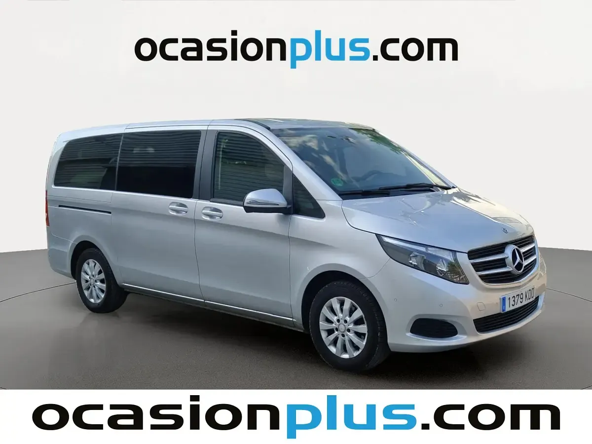 Usado Mercedes V220 163 CV (119 kW) 2017 Gris Monovolumen