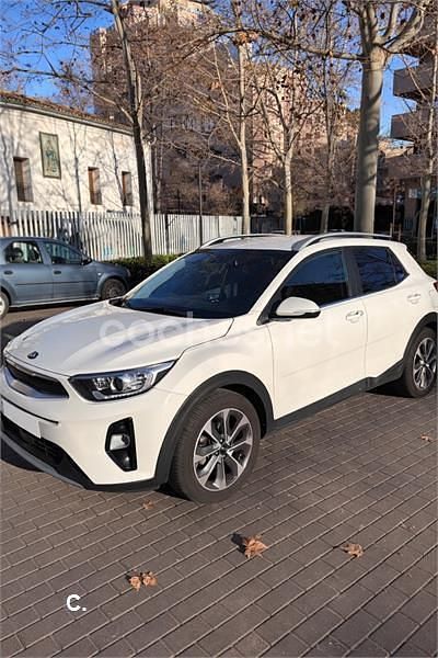 Blanco Usado 2019 Kia Stonic SUV | 13.900 € (Un poco caro) - Imagen 1/4