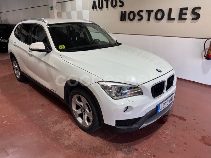 Blanco Usado 2012 BMW X1 SUV | 8495 € (Precio justo) - Imagen 1/4