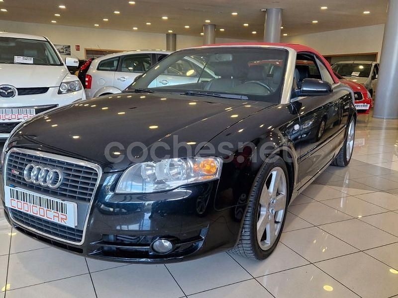 Usado Audi A4 Cabriolet 140 CV (102 kW) 2007 Negro Descapotable