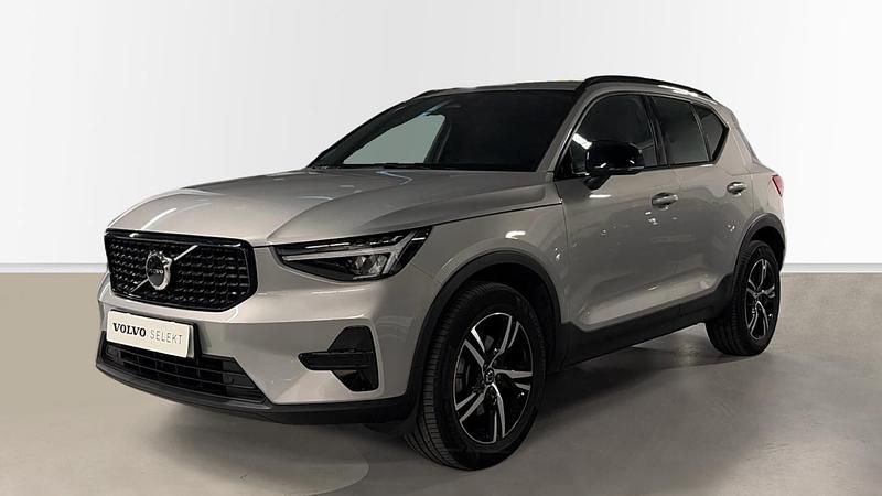 Usado Volvo XC40 Plus 163 CV (119 kW) 2025 Otro SUV