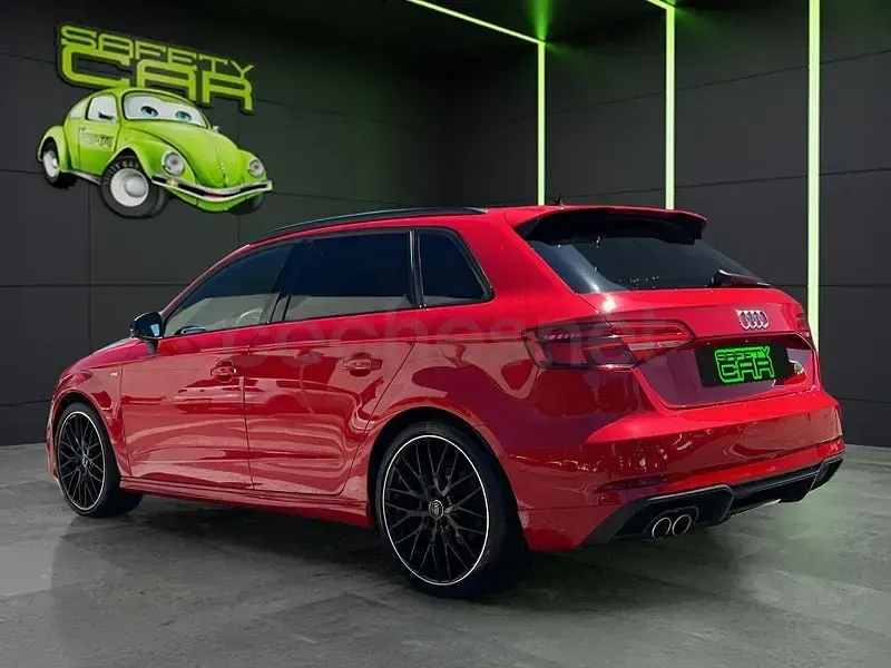 Usado Audi A3 S-Line 150 CV (110 kW) 2020 Rojo Berlina
