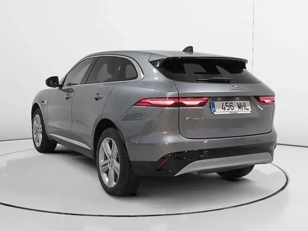 Usado Jaguar F-Pace SE 207 CV (152 kW) 2023 Blanco SUV